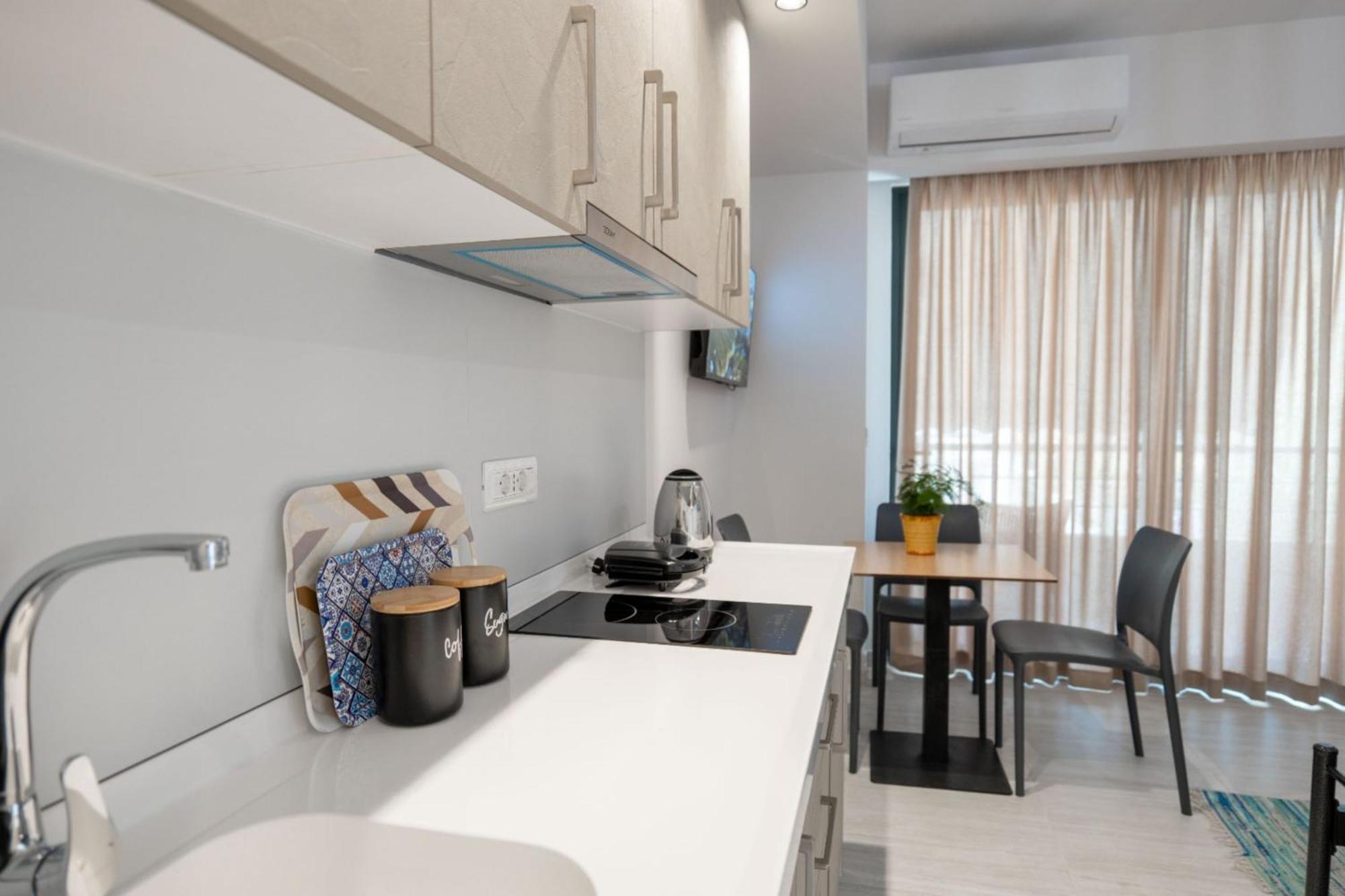 Aleksandra Apartments Sarandë Eksteriør billede