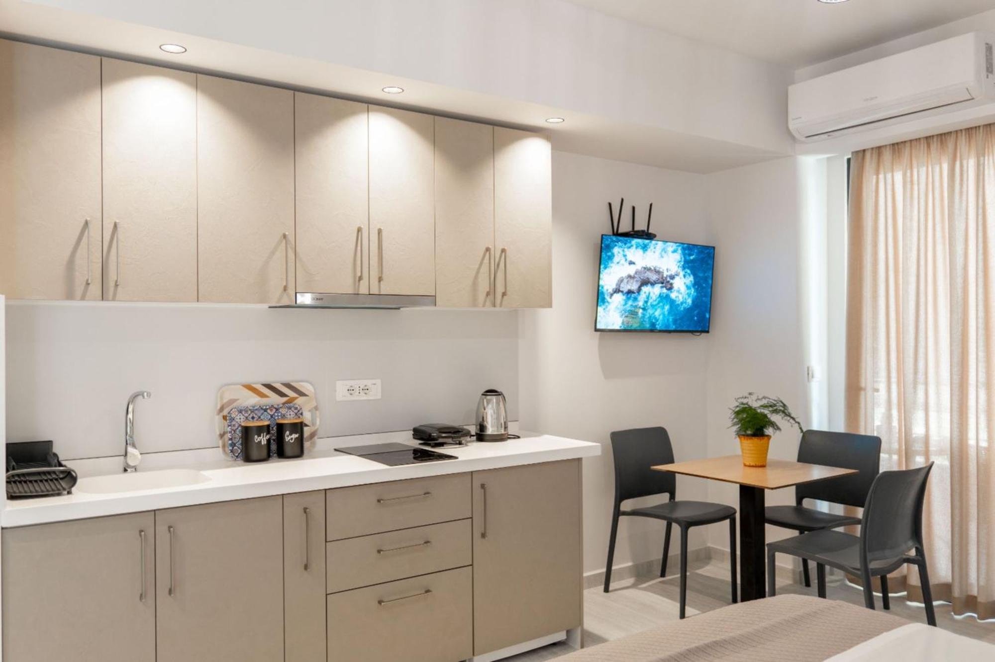Aleksandra Apartments Sarandë Eksteriør billede