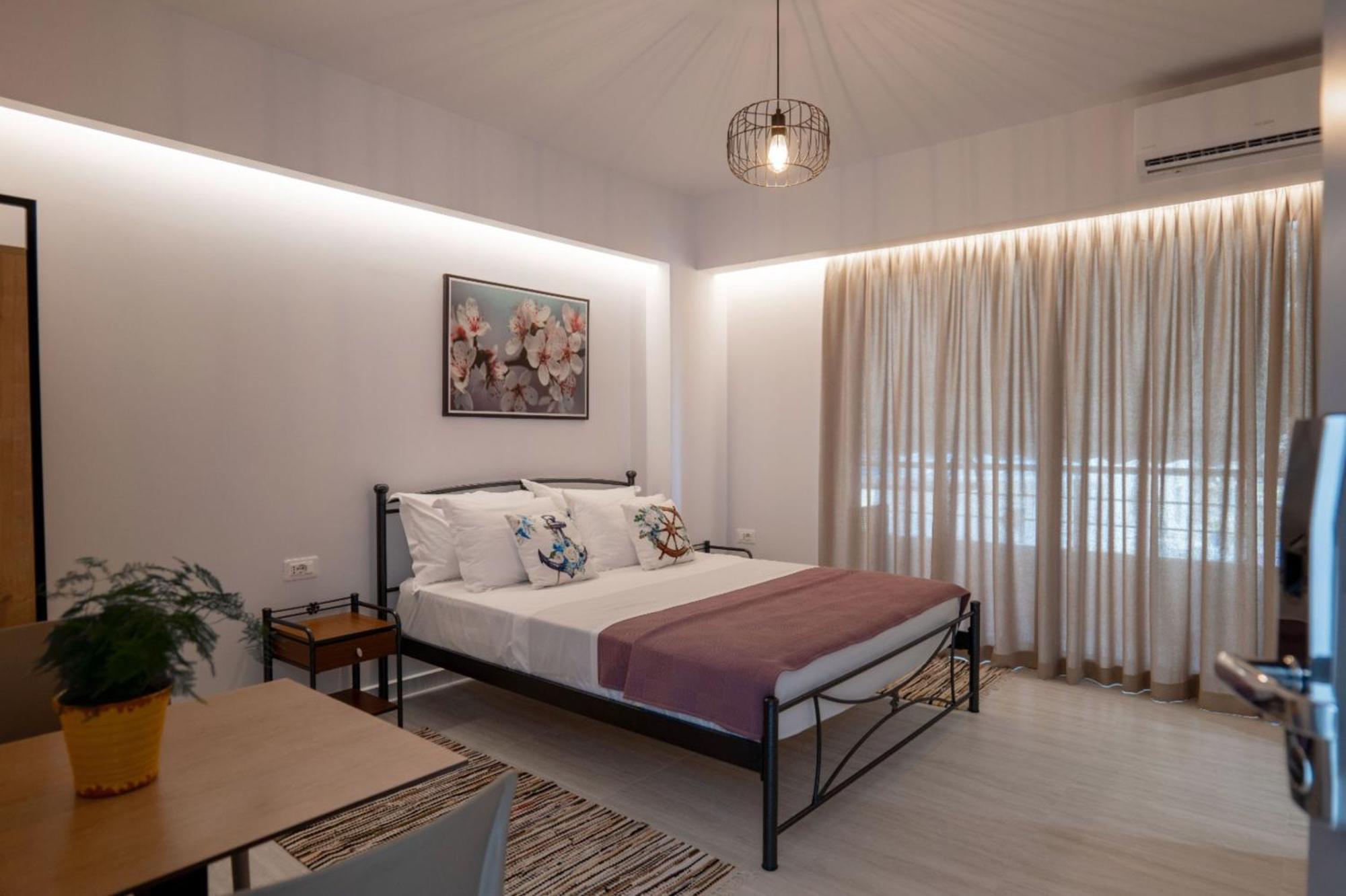 Aleksandra Apartments Sarandë Eksteriør billede