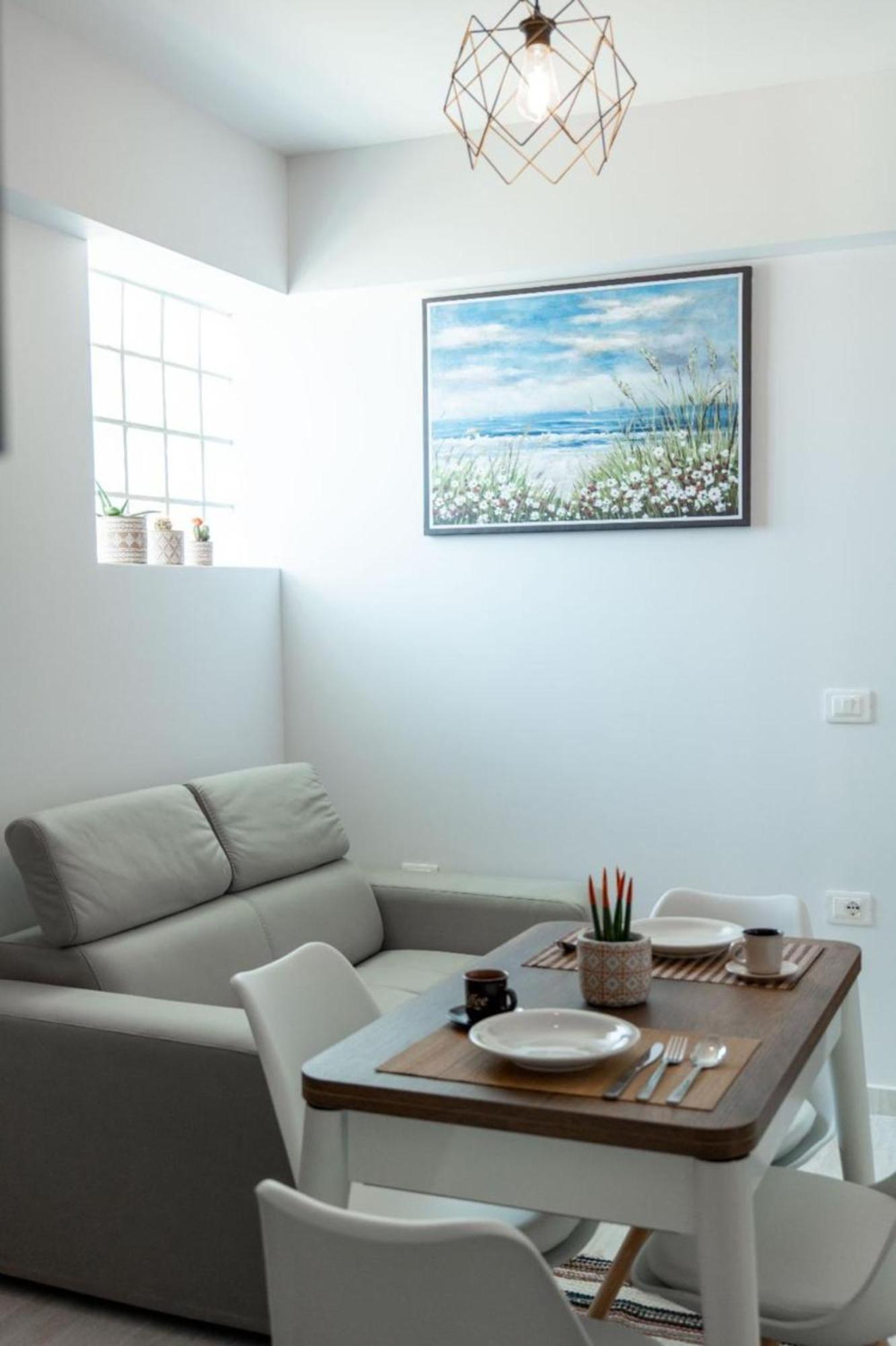 Aleksandra Apartments Sarandë Eksteriør billede
